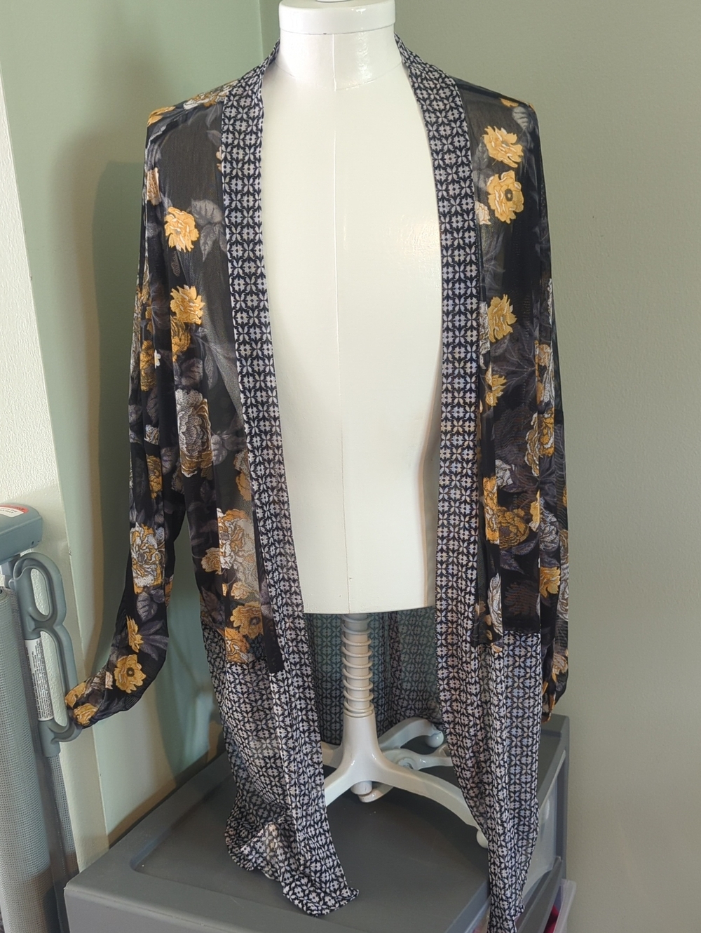 Open-Front Floral Blazer Jacket in Black & Mustard
